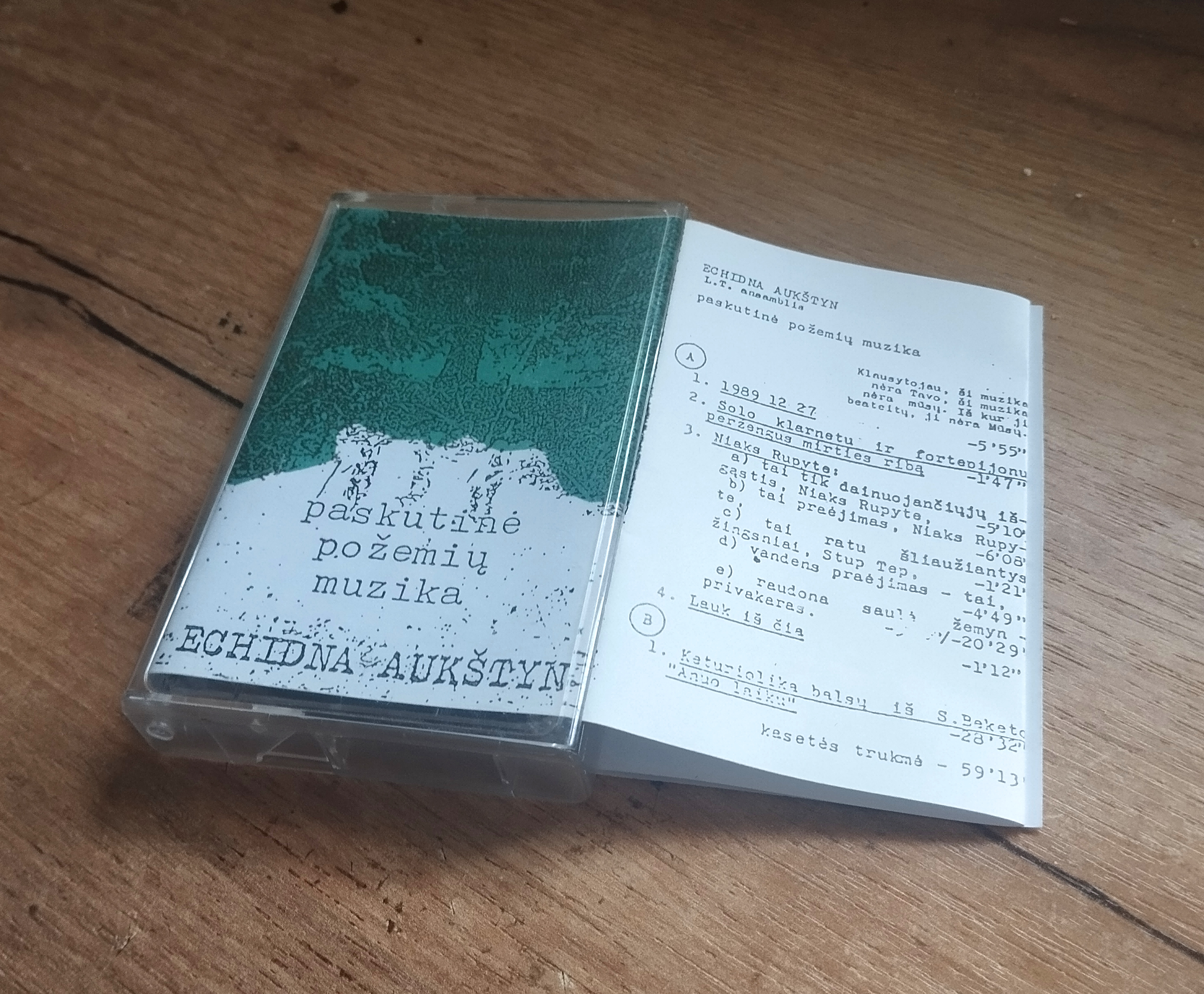 „Echidna Aukštyn“ leidinys „Paskutinė požemių muzika“ (1993) Echidna Aukštyn - Paskutinė požemių muzika- savilaida_(1993) asm. archyvo nuotrauka.jpg
