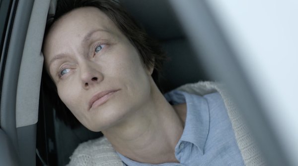 kvepavimas_i_marmura_still_1.jpg