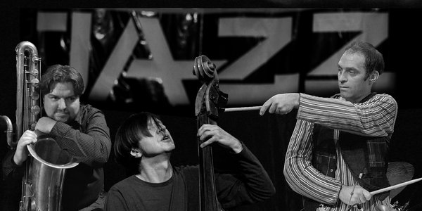12_Traffic trio_©V.Suslavicius.jpg